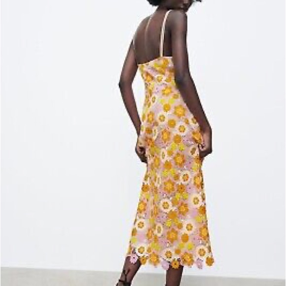 Zara - Midi Crochet Daisy Dress Orange Yellow Pink - size xs - Picture 2 of 8